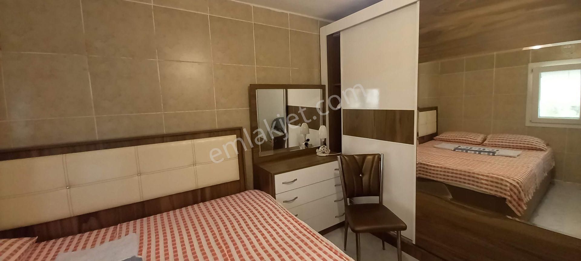 Kuşadası Karaova Mevki 4 Aylık Havuzlu Güvenlikli Sitede 1+1 Full Eşyalı Plaj 1 Km Kiralık Yazlık - Görsel 25