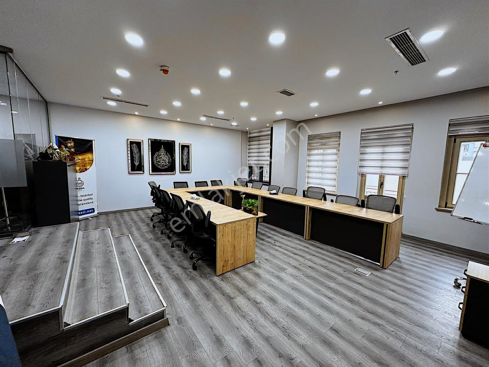 Taksim 360 'ta İstanbul' Un Kalbinde Prestijli Satılık Ofis - Görsel 18