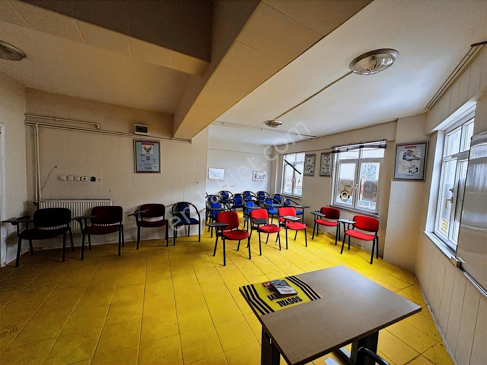 Kartal Yukarı Mahalle' De 6 Katlı Deniz Manzaralı Komple Bina - Görsel 7