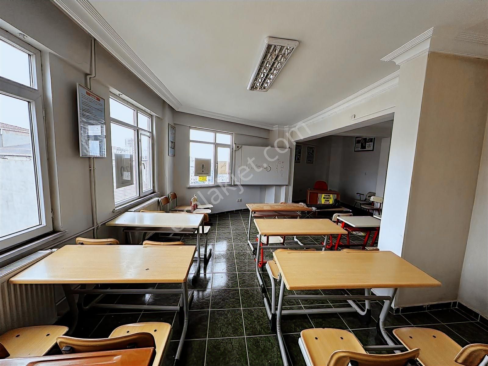 Kartal Yukarı Mahalle' De 6 Katlı Deniz Manzaralı Komple Bina - Görsel 11