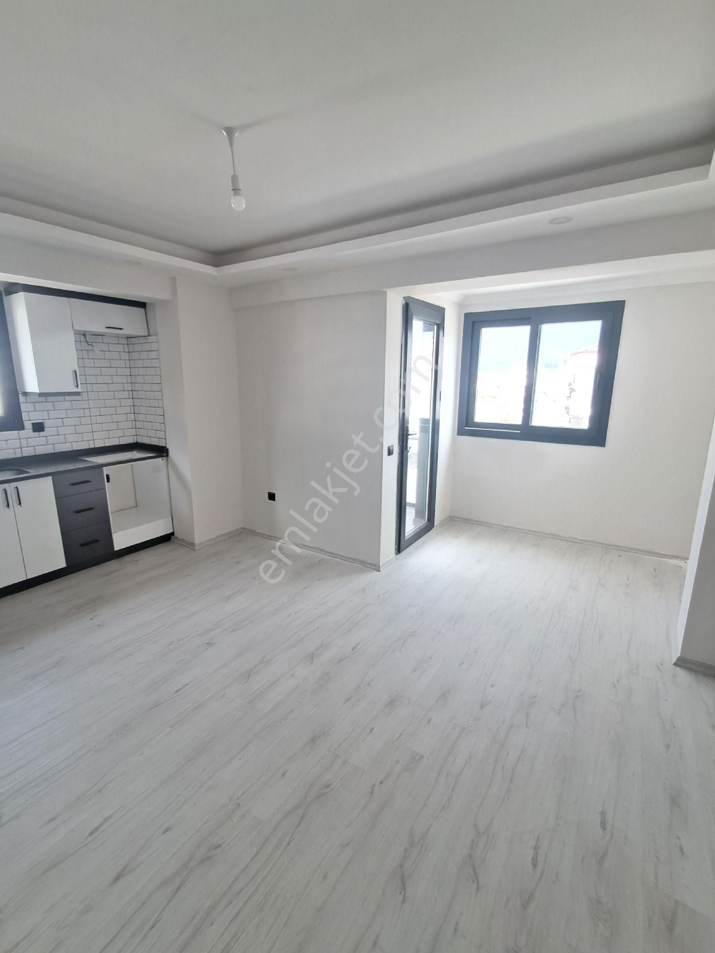 Seydikemer Merkezı Lokasyonda Satılık 3+1 Dublex Daire - Görsel 2