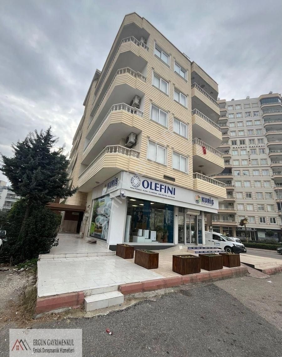 Ergünden Hürriyette Cadde Üzeri Herkat Tek Daire 5+1 Satılık - Görsel 13