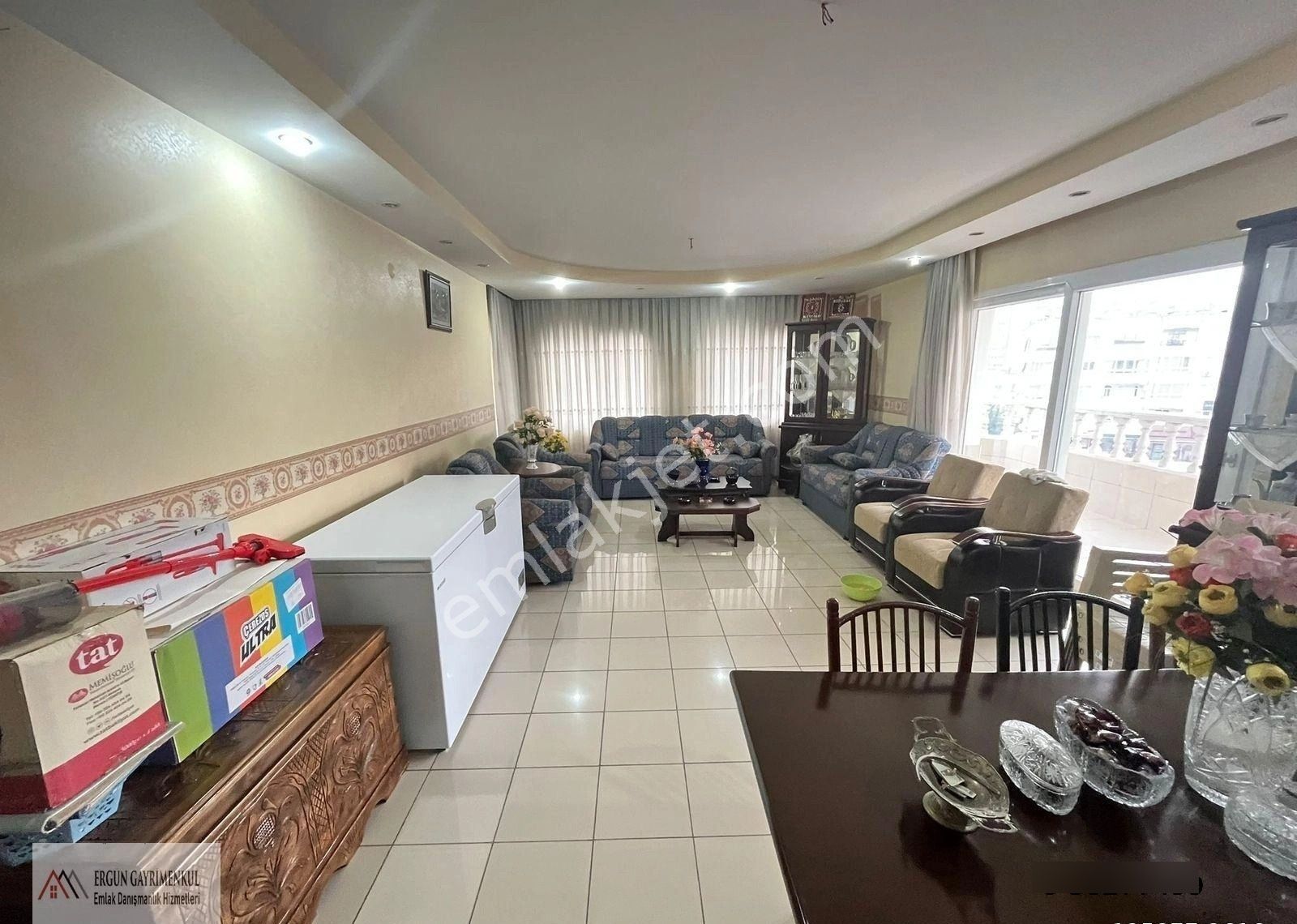 Ergünden Hürriyette Cadde Üzeri Herkat Tek Daire 5+1 Satılık - Görsel 7