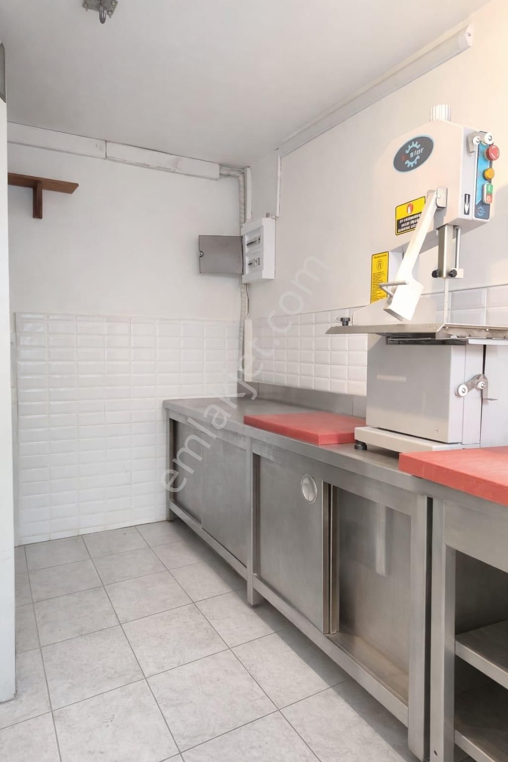 K.toprak Zühtüpaşa Devren Kiralık Dayalı Döşeli Kasap Dükkanı! - Görsel 2