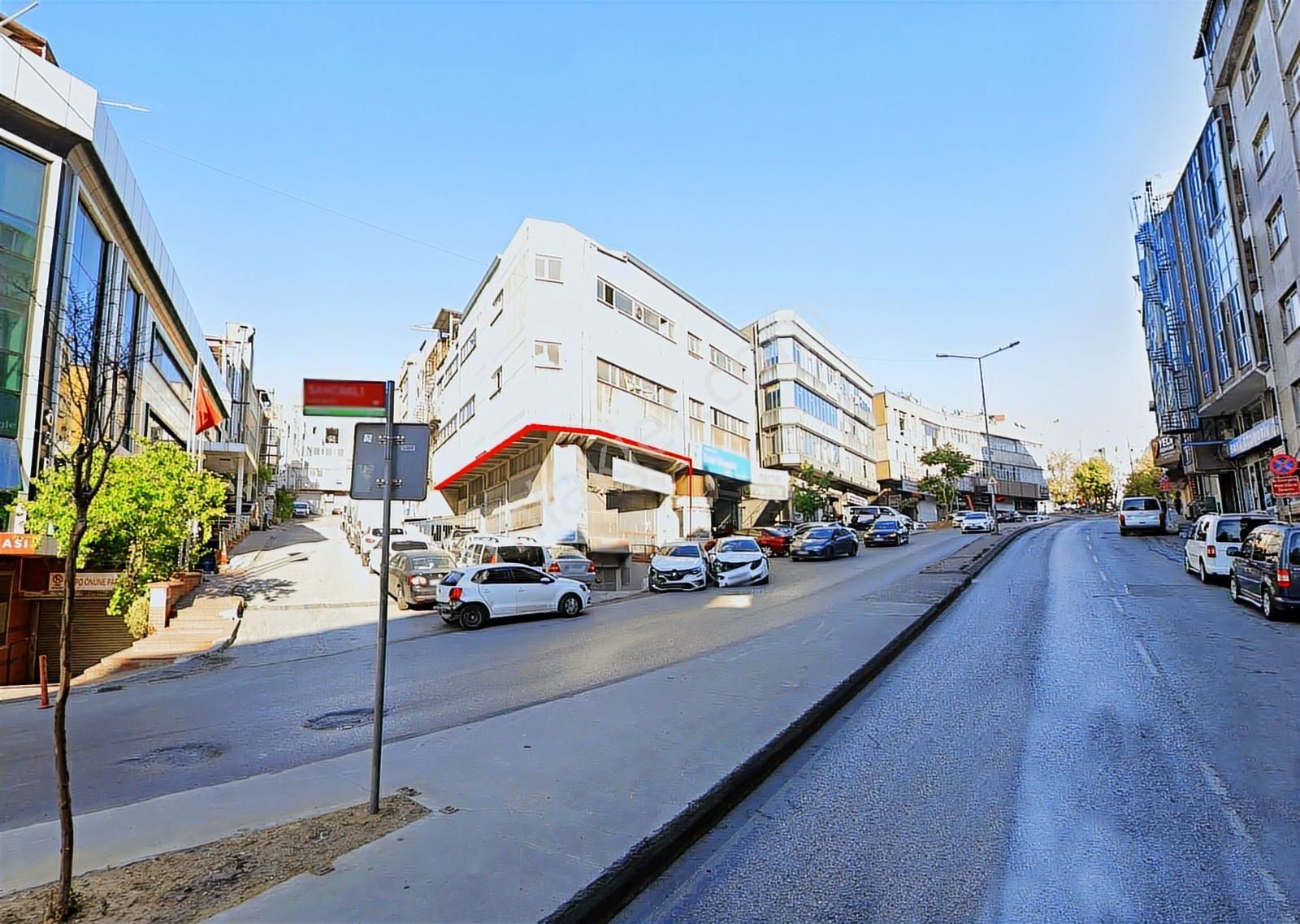 Caddeye Cephe ,araç Girişli,asma Katlı,iskanlı Kiralık İşyeri - Görsel 7