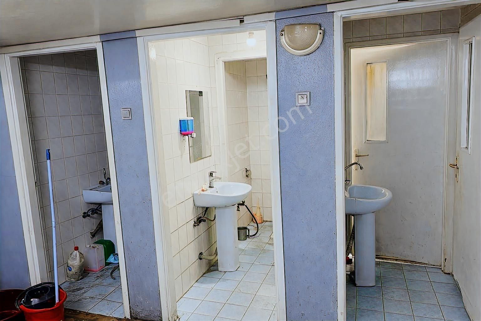 Caddeye Cephe ,araç Girişli,asma Katlı,iskanlı Kiralık İşyeri - Görsel 34