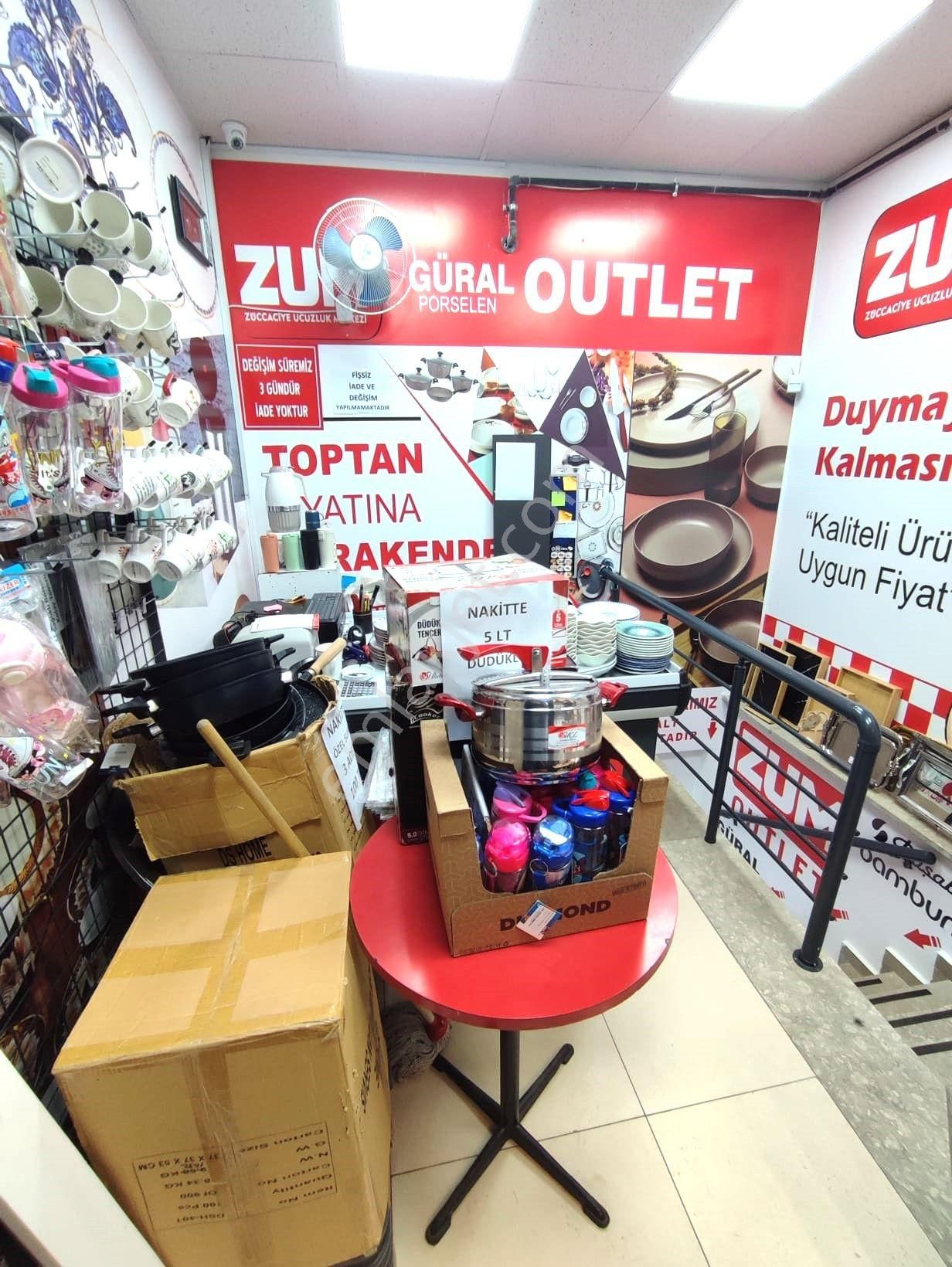 Suna Tabakçı'dan Bağcılar Osman Gazi Caddesi Satılık Dükkan - Görsel 12