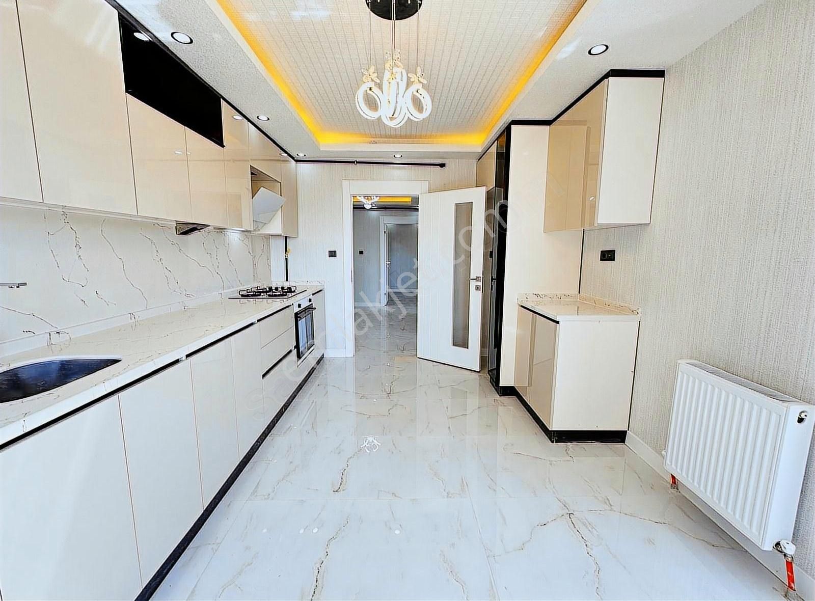 Keçiören De Köşe Başı Emsalsiz Vadi Park Manzaralı Geniş 3+1 - Görsel 3