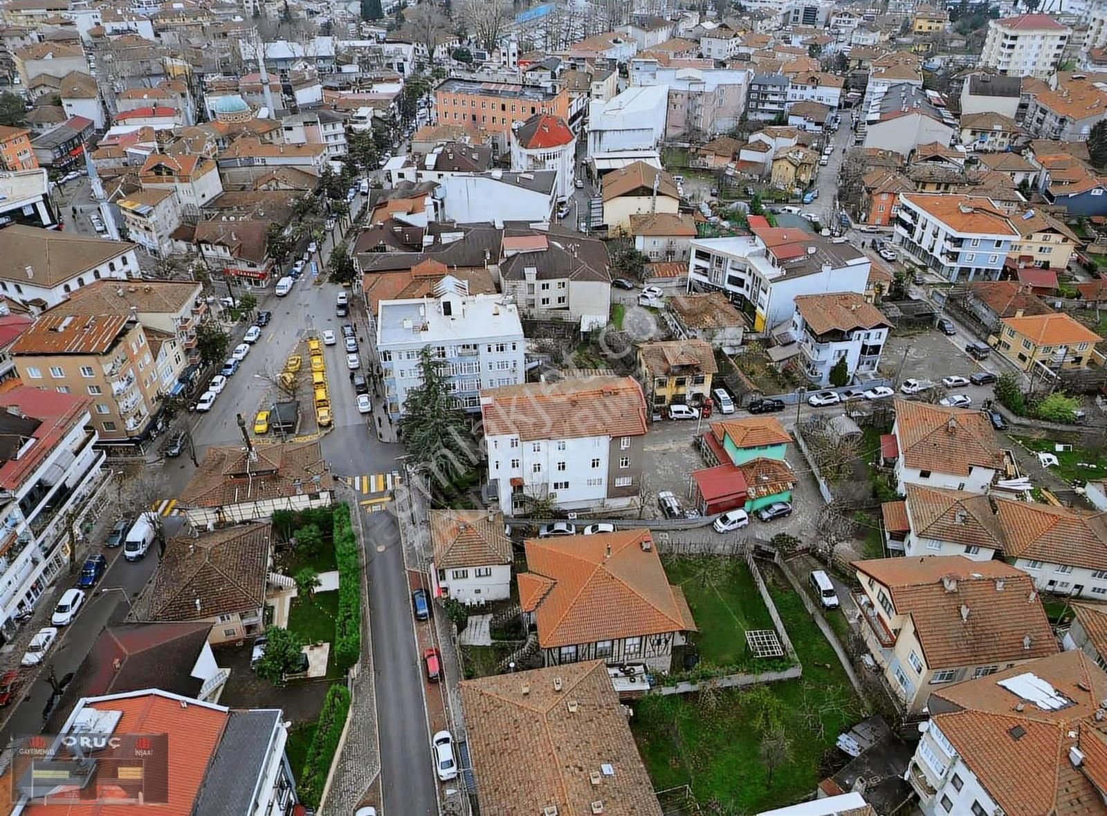Oruç Gayrimenkulden Çarşı Merkezinde Satılık Arsa - Görsel 8