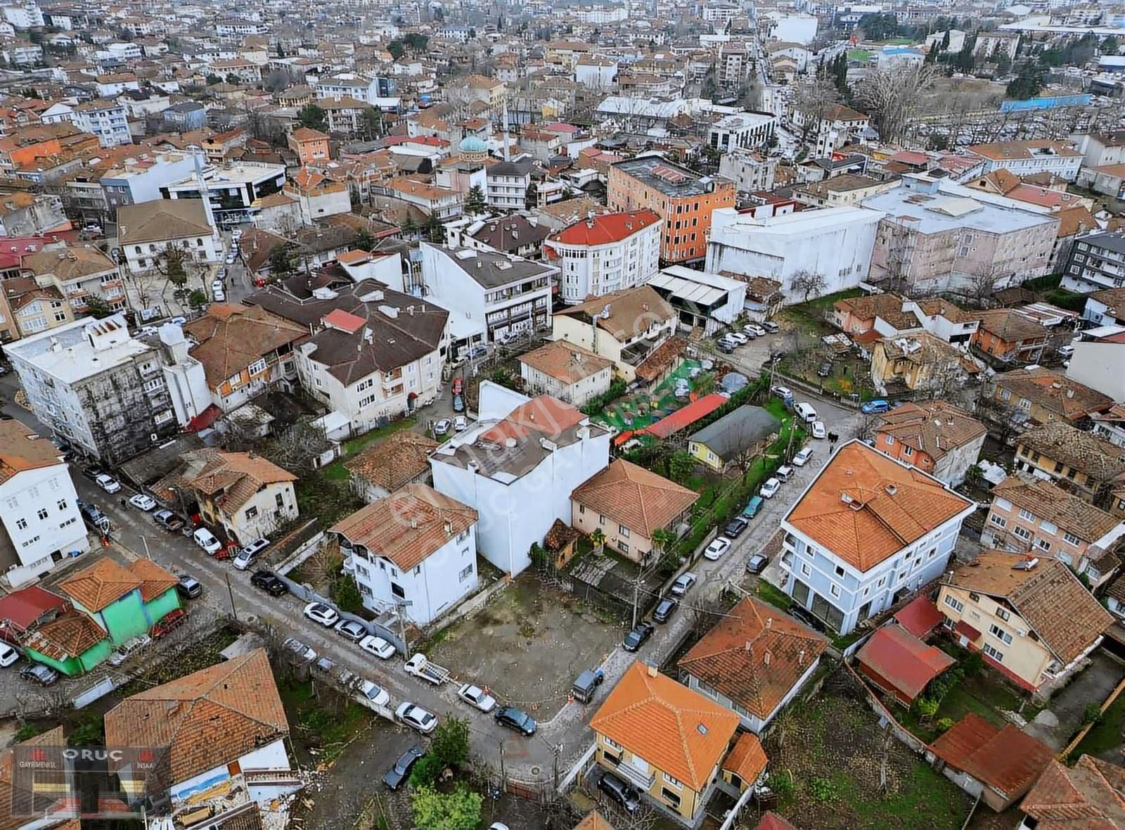 Oruç Gayrimenkulden Çarşı Merkezinde Satılık Arsa - Görsel 4