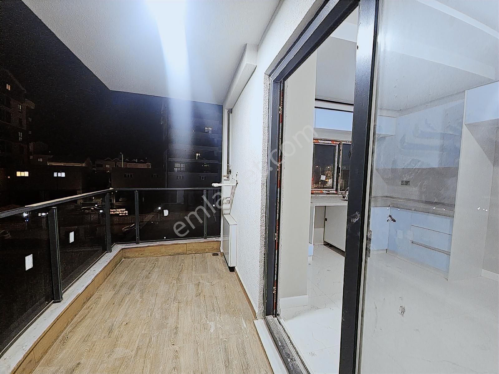 Güneştepe'de Ultra Lüks Site İçi Ara Kat 2+1 Daire - Görsel 10