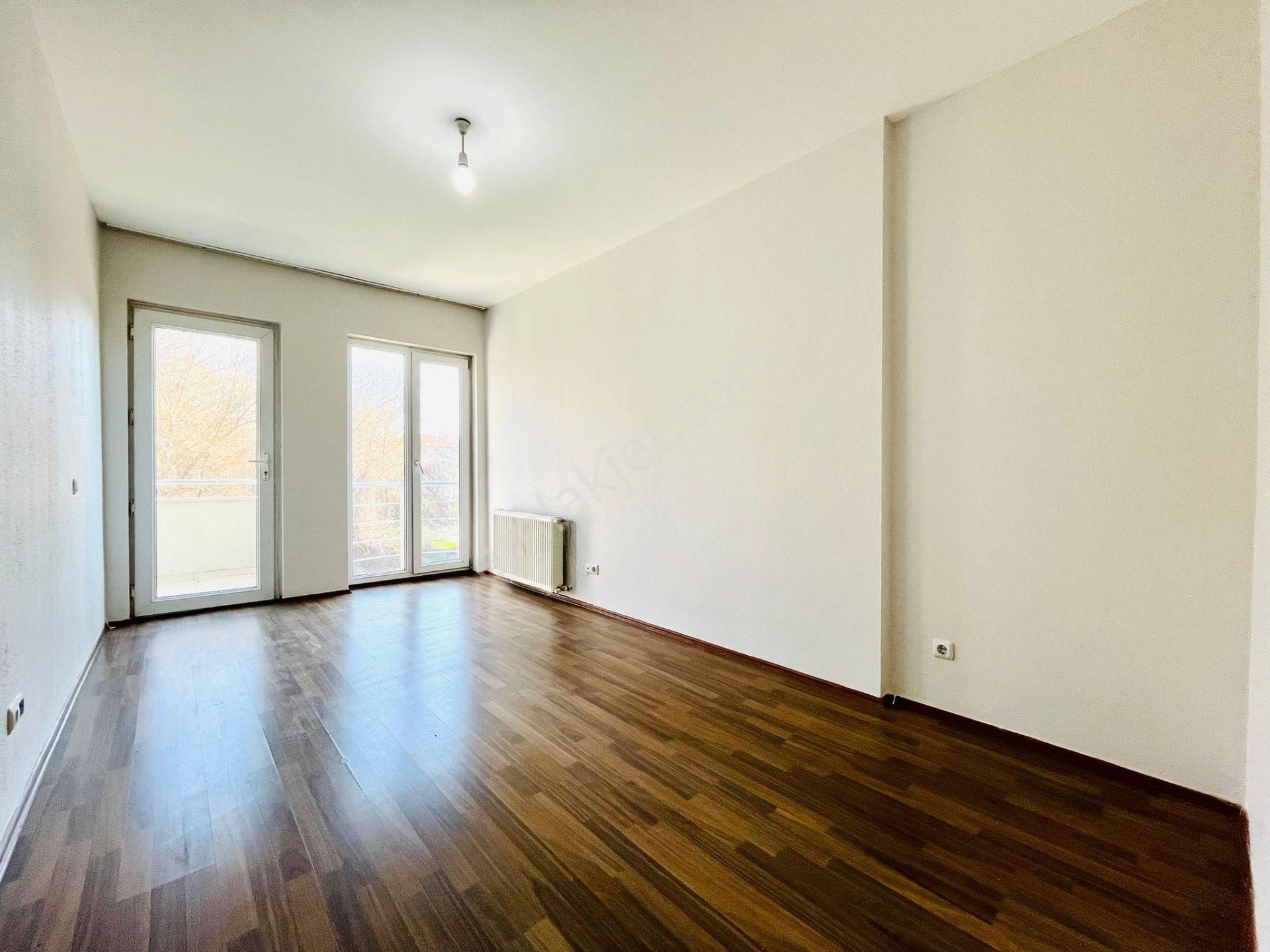 Yükselden İkizçayda Havuzlu Sitede Doğalgaz Ara Kat 2+1 Daire - Görsel 19