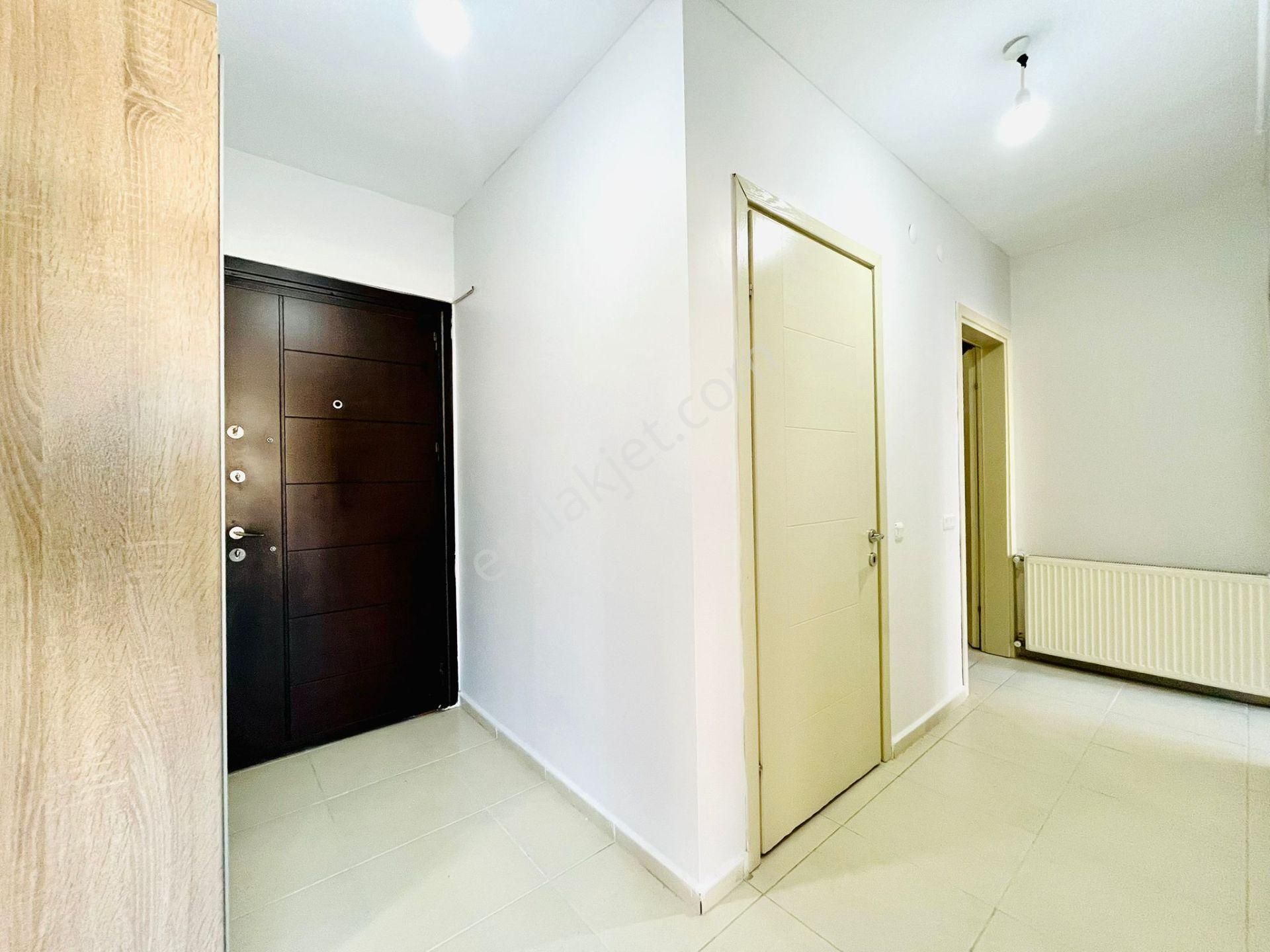 Yükselden İkizçayda Havuzlu Sitede Doğalgaz Ara Kat 2+1 Daire - Görsel 12