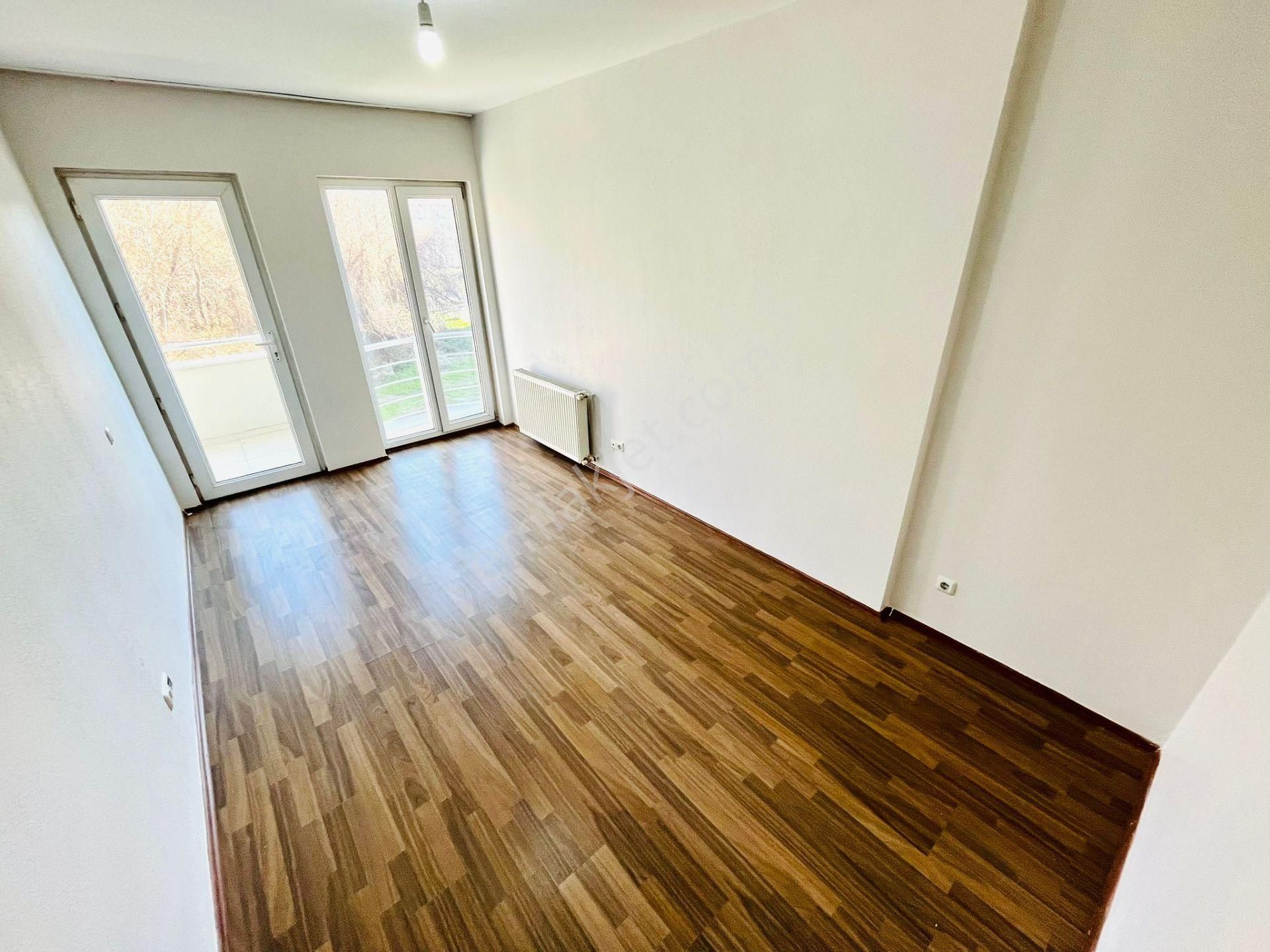 Yükselden İkizçayda Havuzlu Sitede Doğalgaz Ara Kat 2+1 Daire - Görsel 16