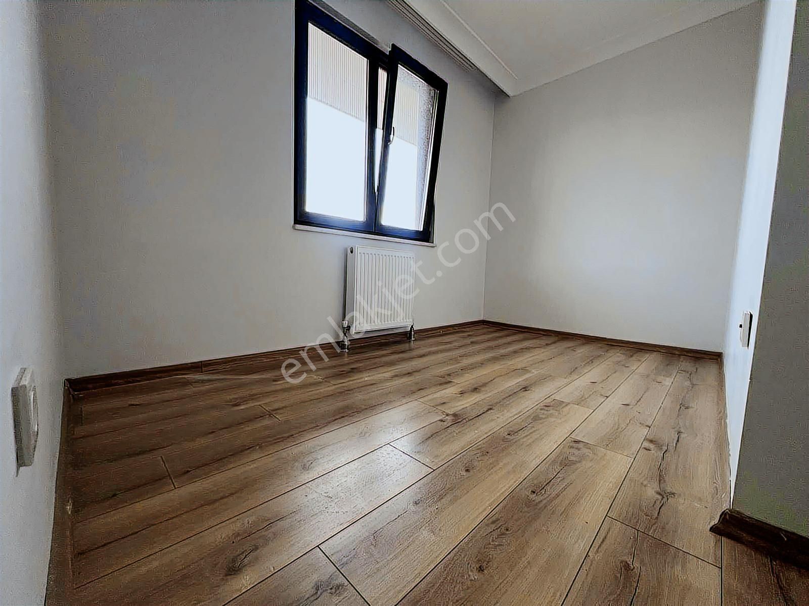 Bahçelievler Mahallesinde 3+2 180 M2 Çatı Dubleks - Görsel 7