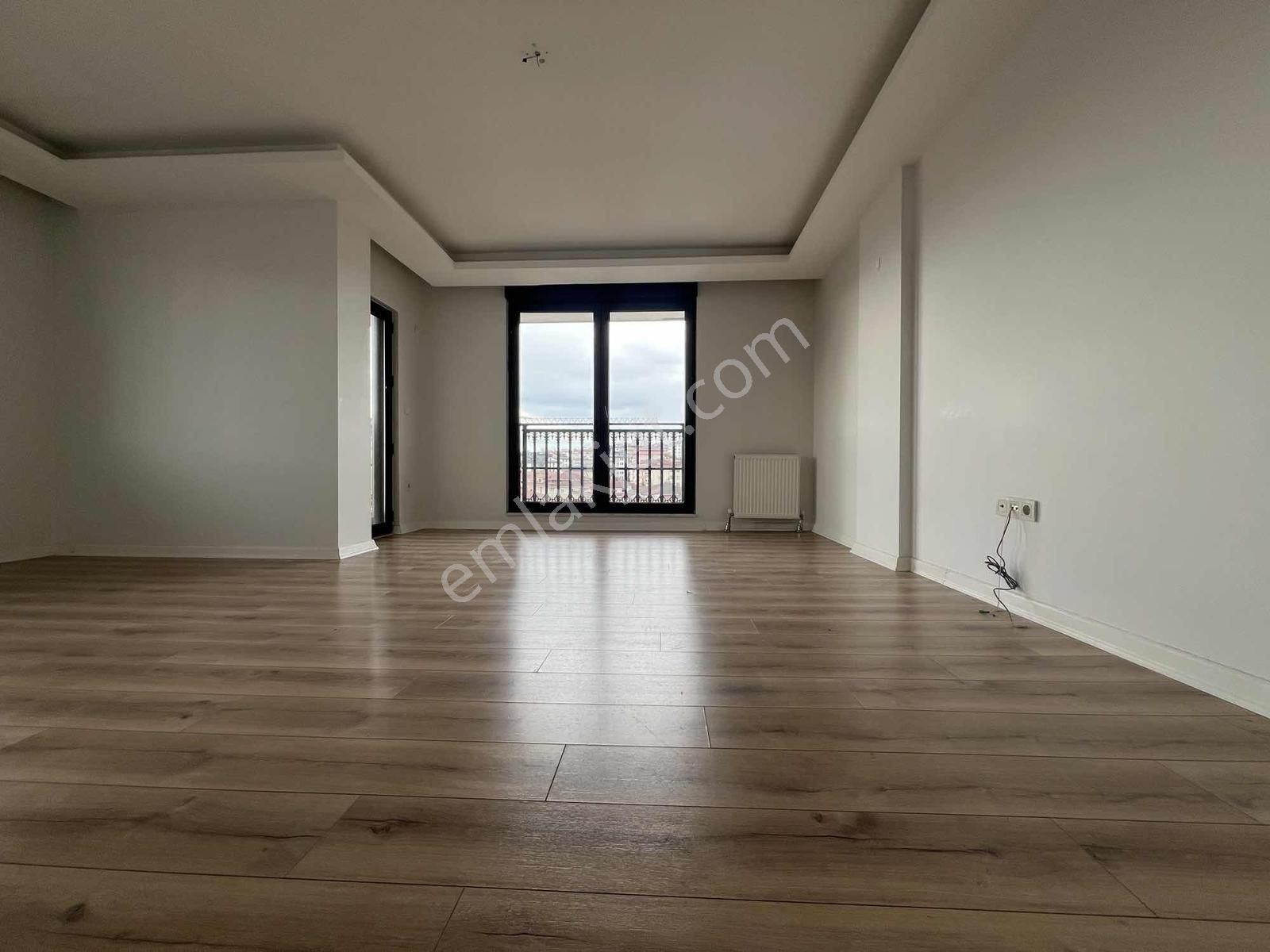 Bahçelievler Mahallesinde 3+2 180 M2 Çatı Dubleks - Görsel 20