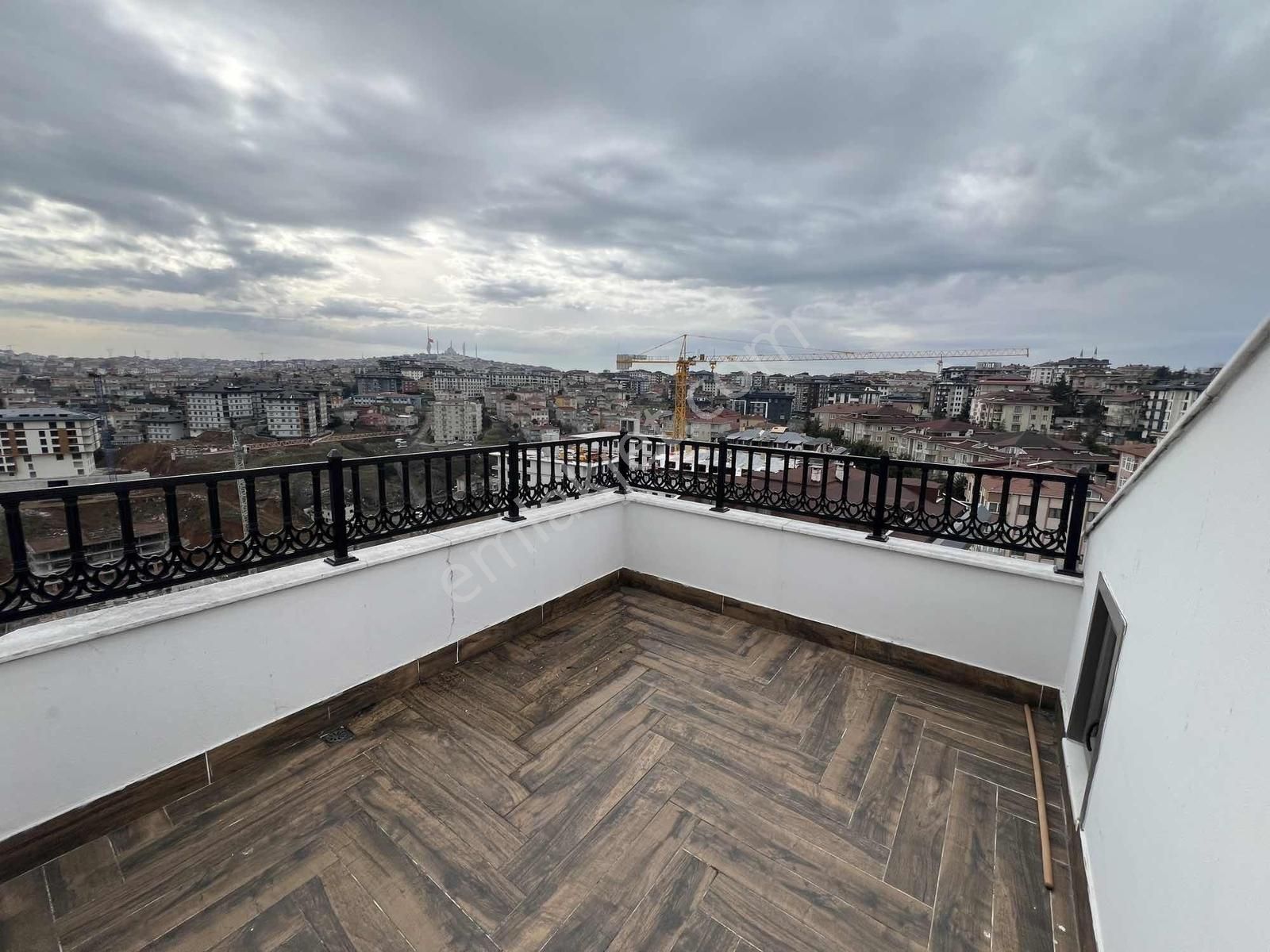 Bahçelievler Mahallesinde 3+2 180 M2 Çatı Dubleks - Görsel 25