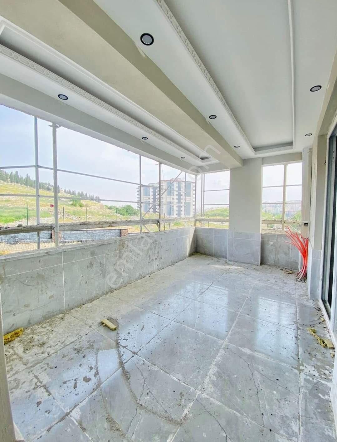 Kareden Abdulkadir Yüksel Hastane Arkası Satılık Sıfır 2+1 Daire - Görsel 3