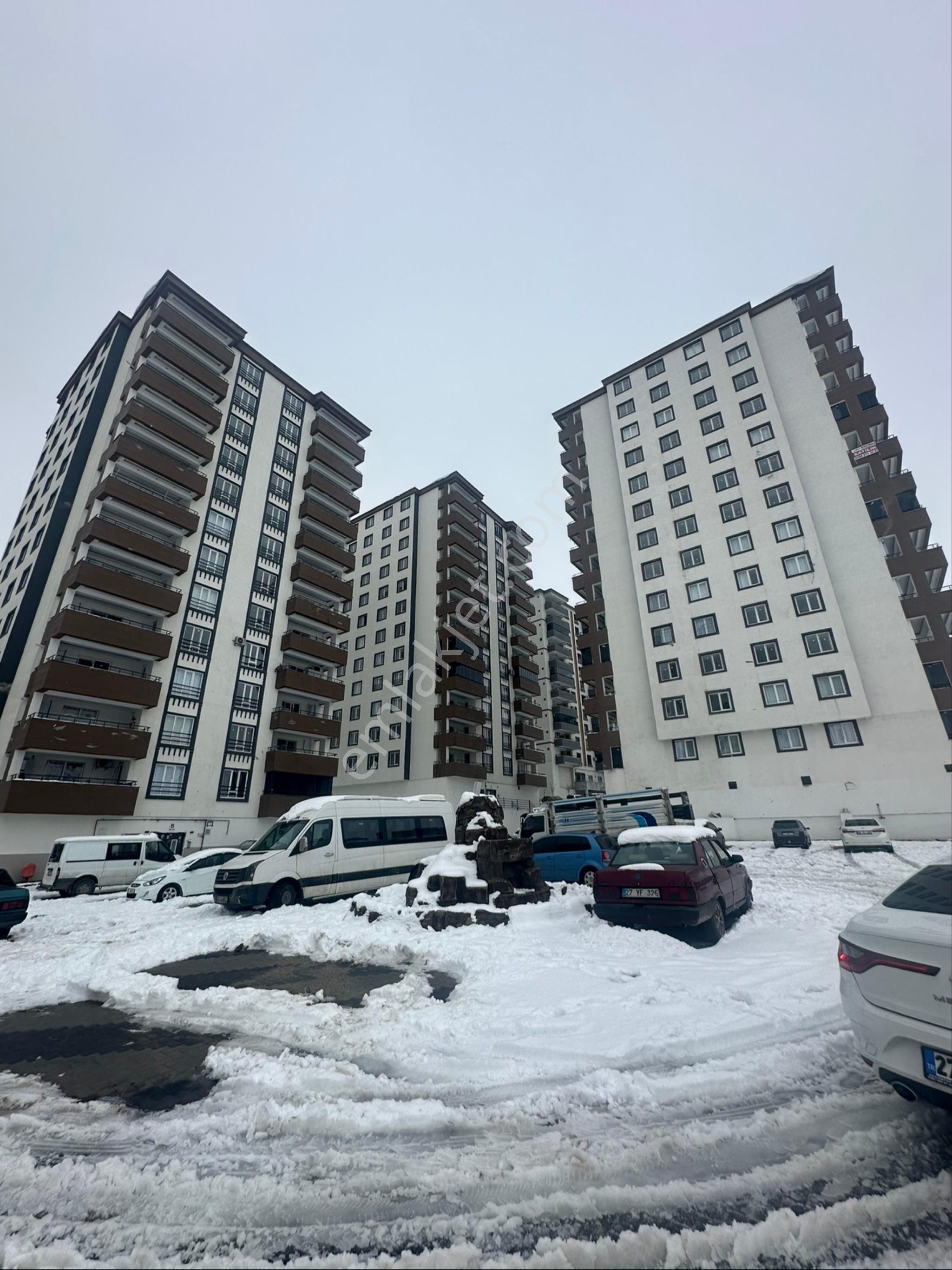 Kareden Abdulkadir Yüksel Hastane Arkası Satılık Sıfır 2+1 Daire - Görsel 2