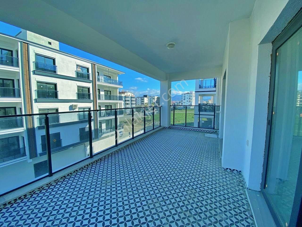 Uytundan Burhaniye Badem Alanında Havuzlu Sitede Arakat 2+1daire - Görsel 2