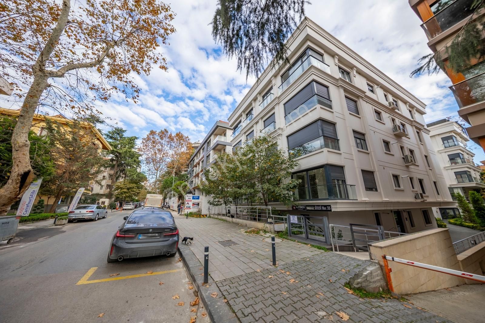 Kazım Özalp Sokakta Satılık Bahçe Katı 2+1 Boş Daire - Görsel 20