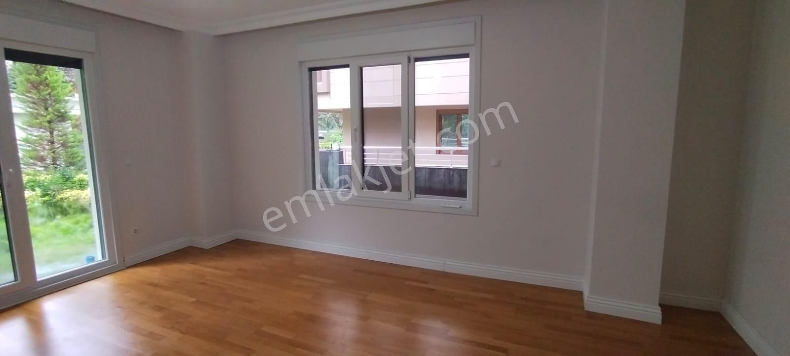 Kazım Özalp Sokakta Satılık Bahçe Katı 2+1 Boş Daire - Görsel 26