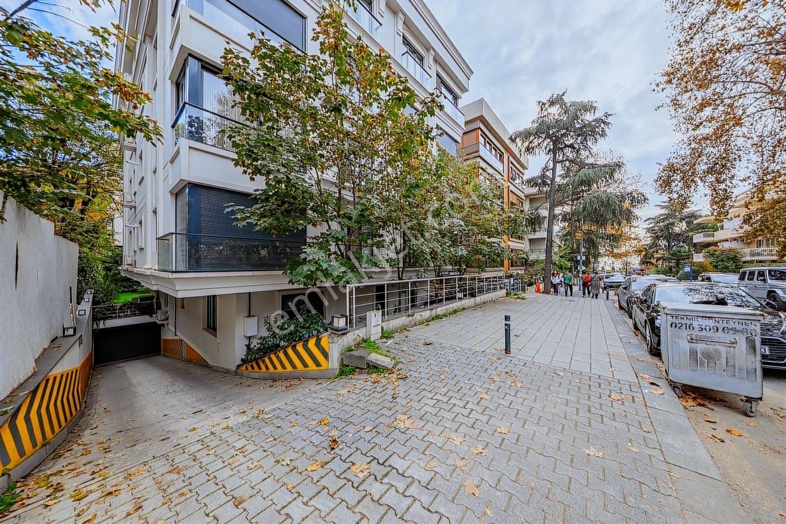 Kazım Özalp Sokakta Satılık Bahçe Katı 2+1 Boş Daire - Görsel 13