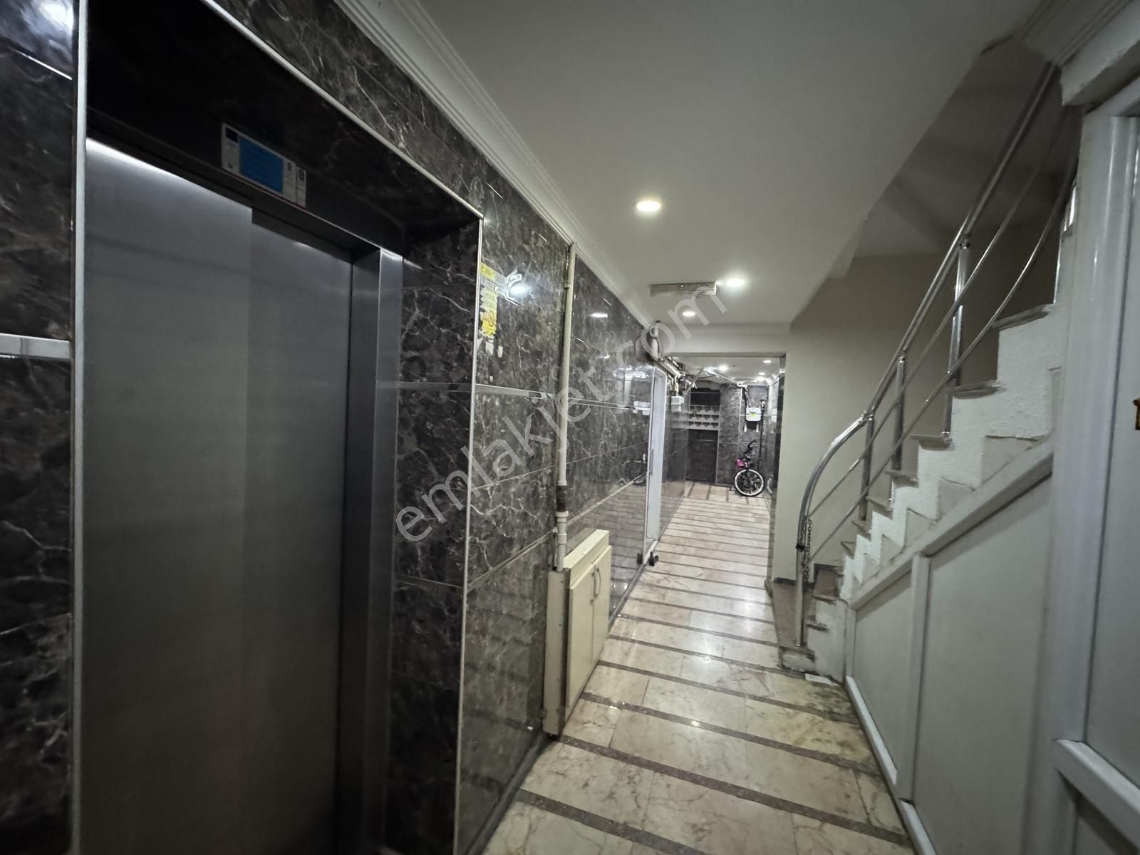 Alibeyköy Gaziosmanpaşa Cadde Üstü Silahtar 90m² 2+1 Köşe Arakat - Görsel 4