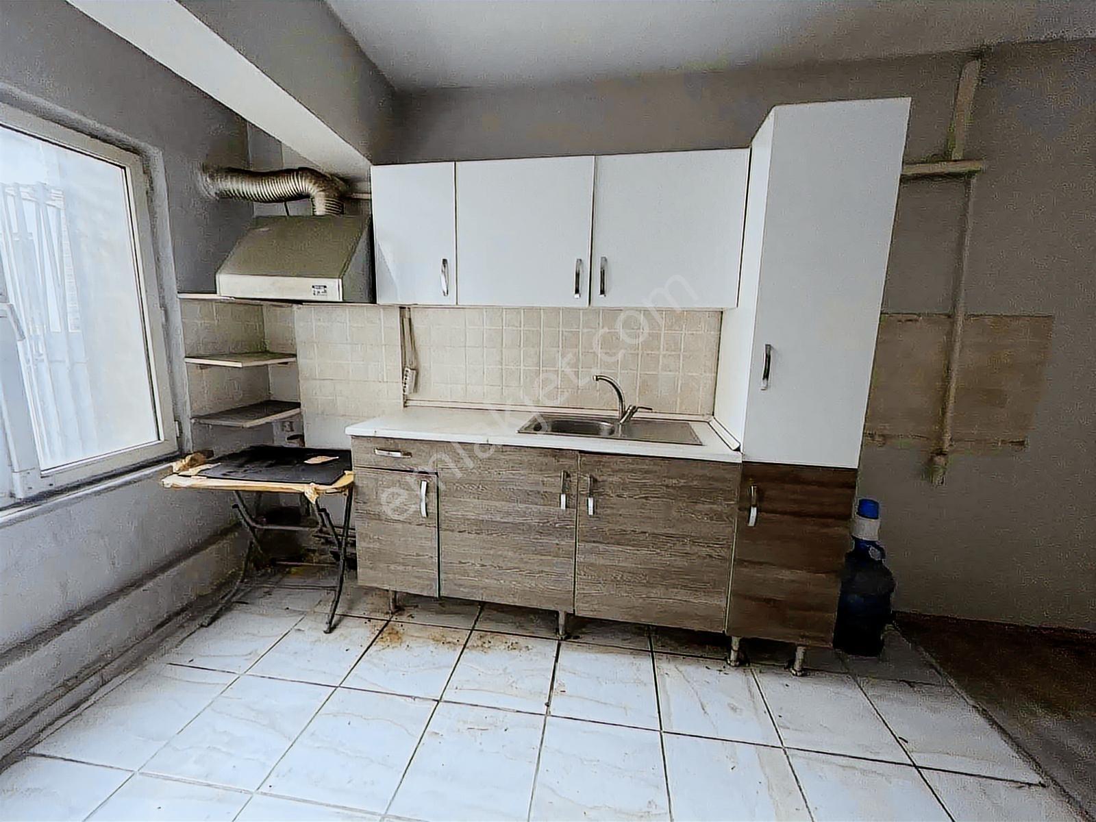 Havuzbaşı Sanayide Kiralık 190m2 Atölye-imalathane - Görsel 14