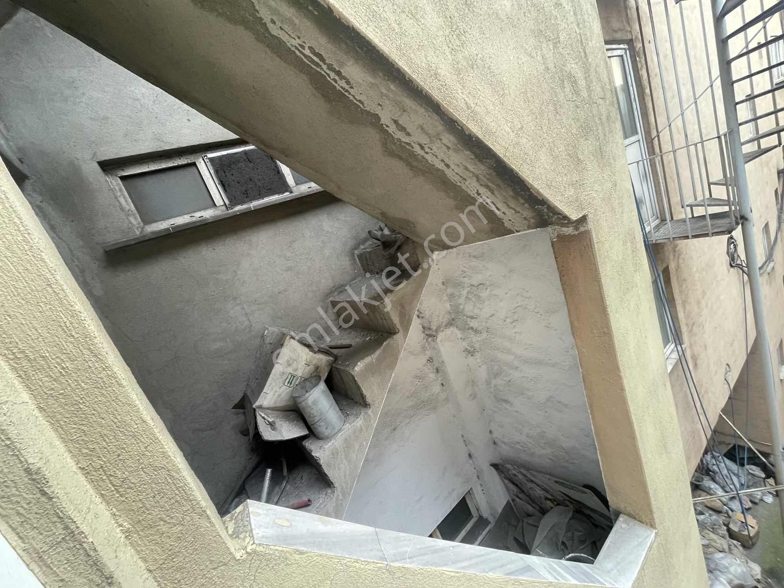Gaziosmanpaşa Havuzbaşı Sanayide Kiralık 190m2 Atölye-imalathane - Görsel 8