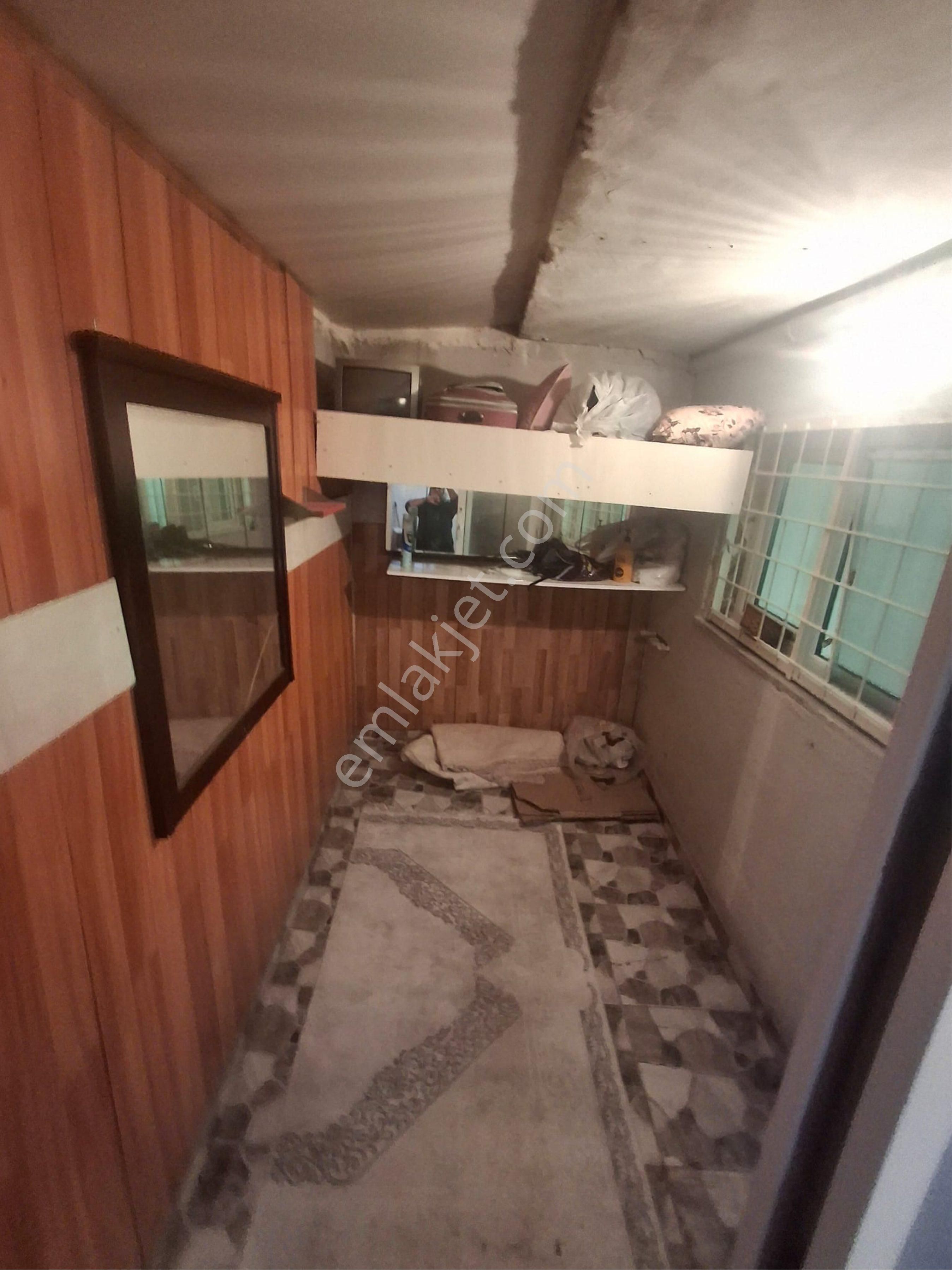 Yaşar Emlaktan Kiralık Sütüdyo 1+1 Eşyalı - Görsel 7