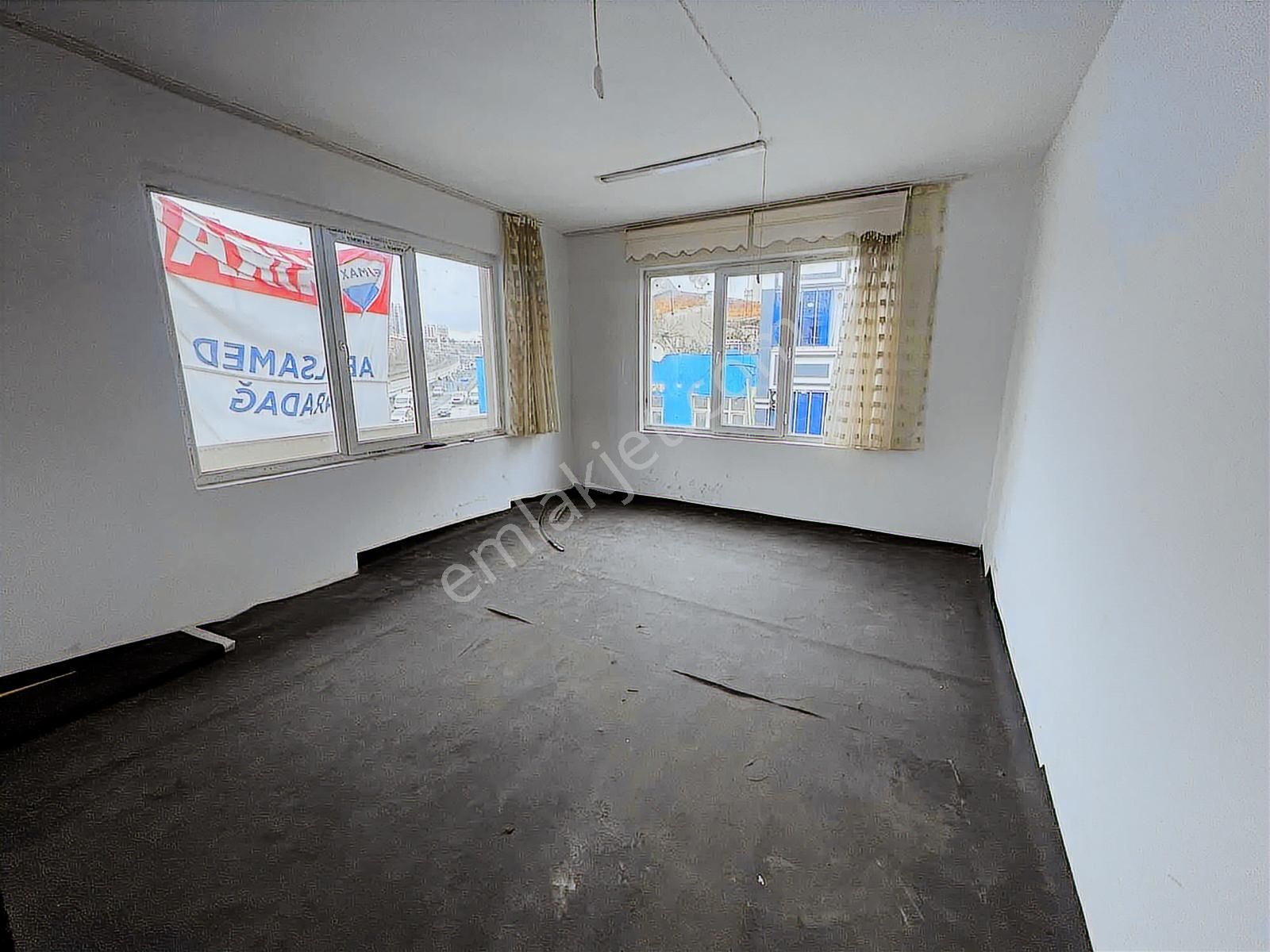 Bayrampaşa Terazıderede Kıralık 400 M2 2 Katlı Işyerı - Görsel 30