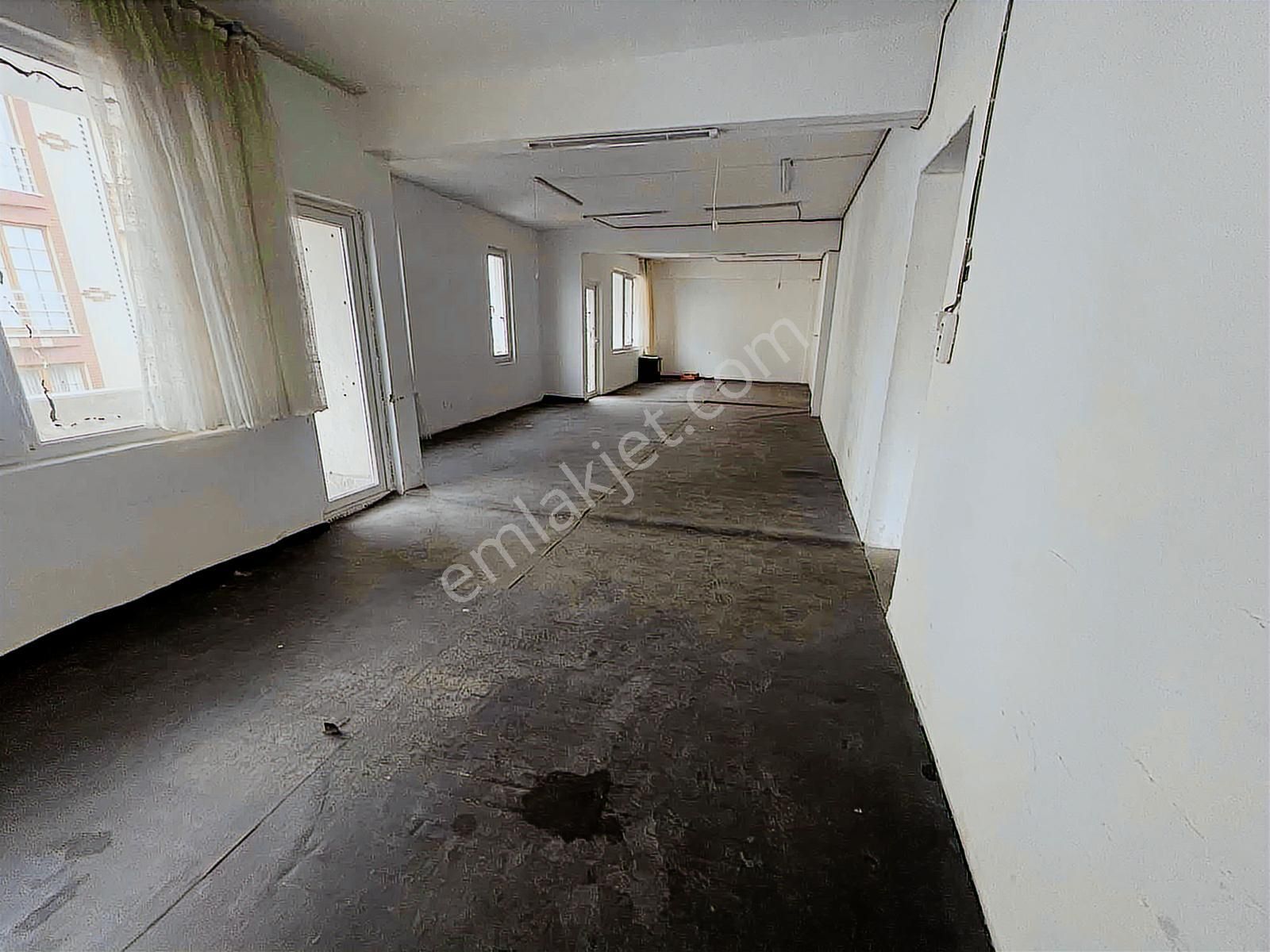 Bayrampaşa Terazıderede Kıralık 400 M2 2 Katlı Işyerı - Görsel 5