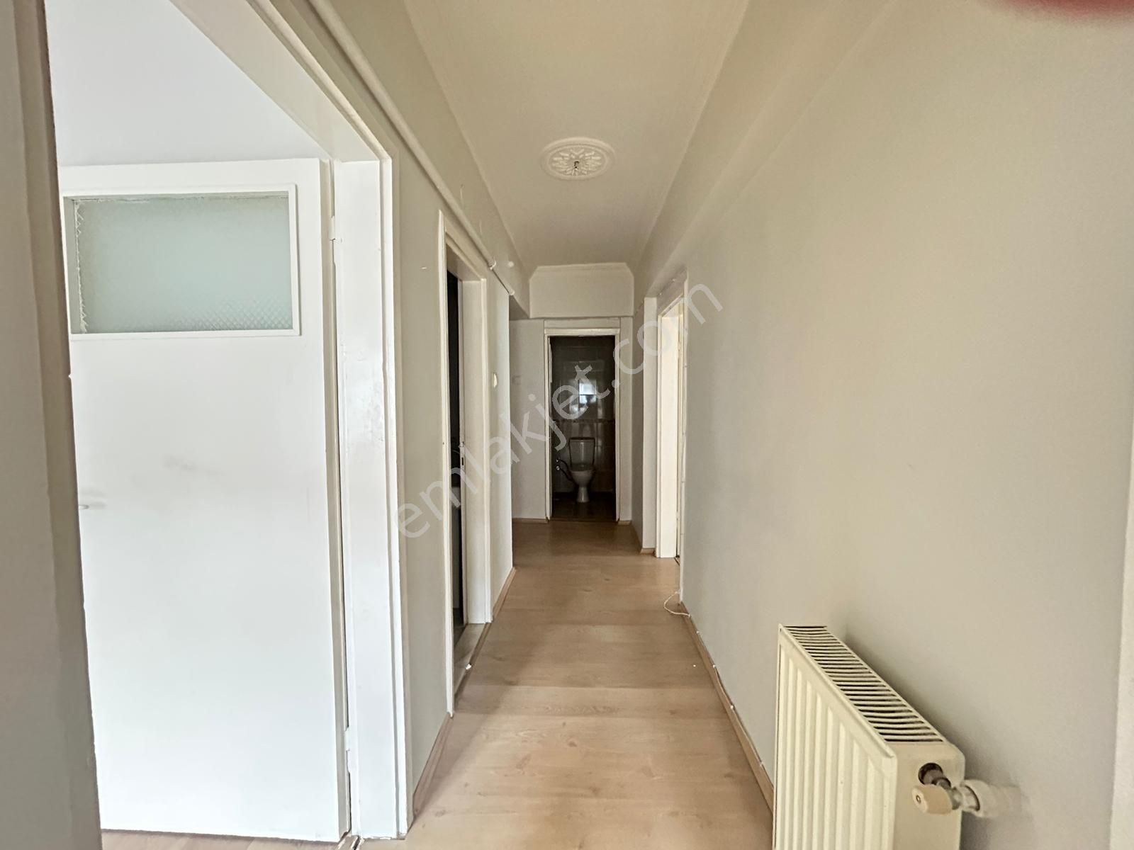 Taner'den Dikmen Nisan Sok'ta 3.kat Ön Cephe 3+1 Mantolamalı Boş - Görsel 14