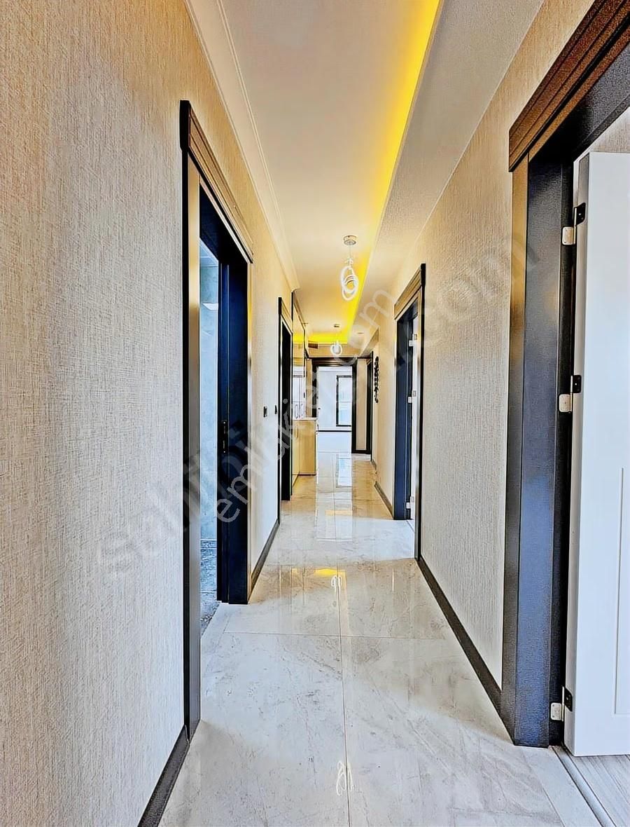 Keçiören'de_ana_cadde_yanı_tam_merkezi_konum_geniş_3+1_daire_ - Görsel 17