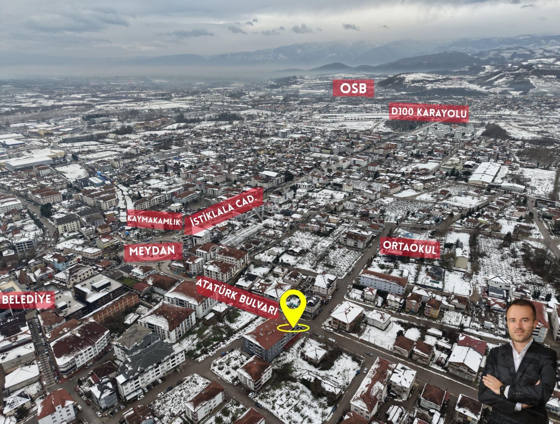 Elite Gd & Cumayerinin Kalbinde 350 M2 Müthiş Konum Her İşe Uygun