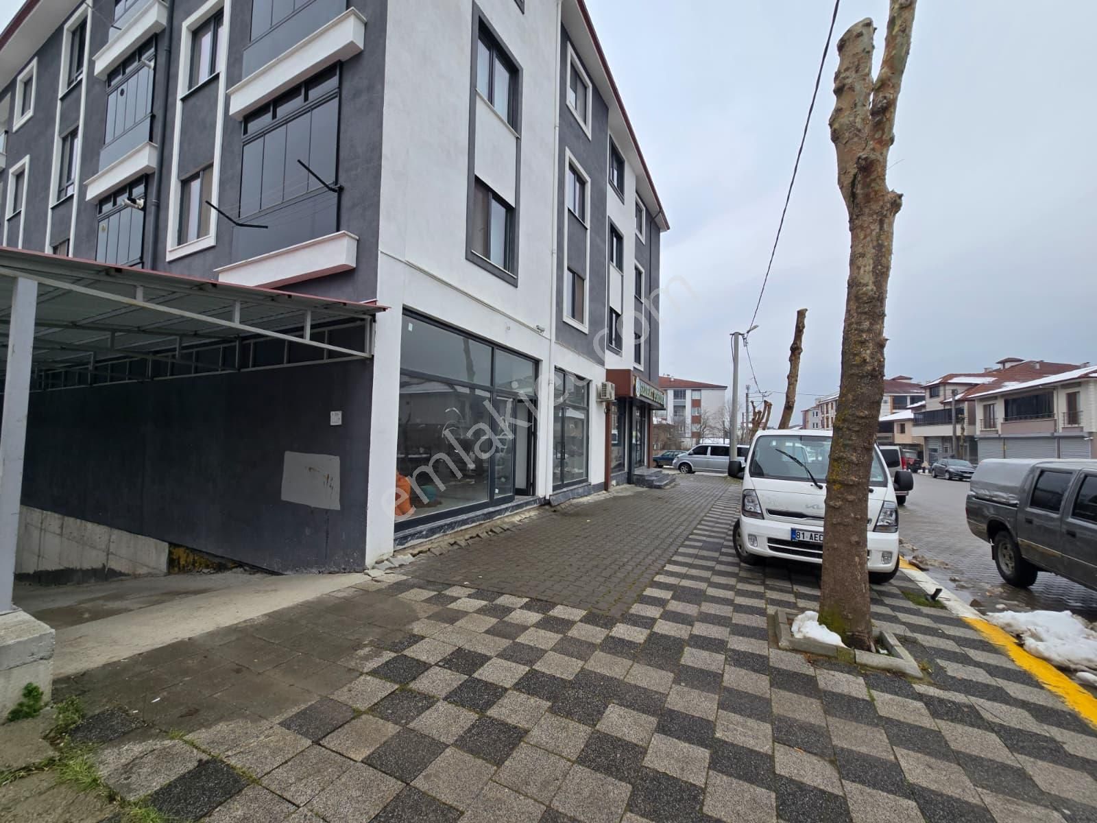 Elite Gd & Cumayerinin Kalbinde 350 M2 Müthiş Konum Her İşe Uygun - Görsel 15