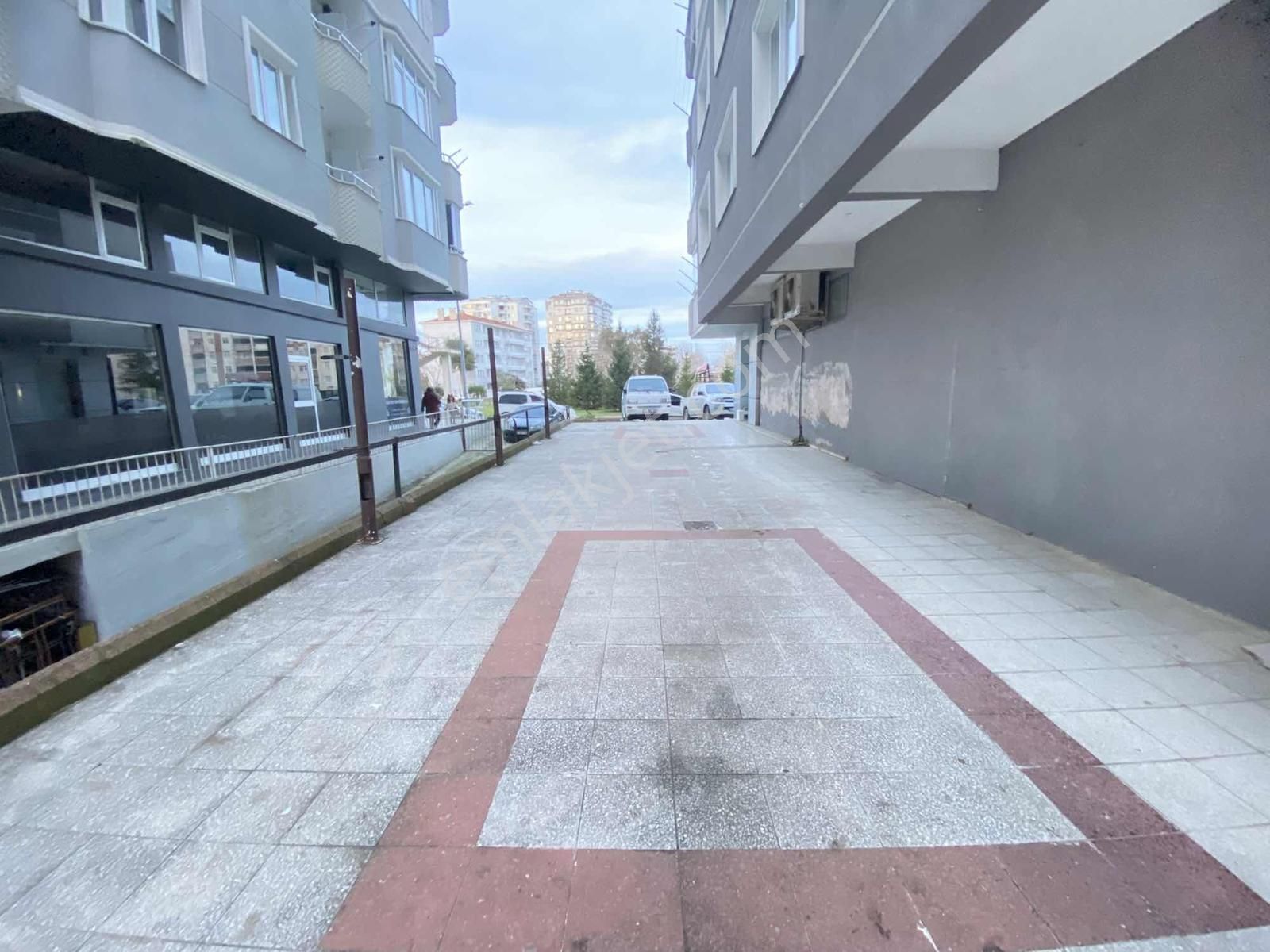 Atakum Cumhuriyet Mah. Tramvaya Cephe | Merkezi Konum Dubleks - Görsel 2