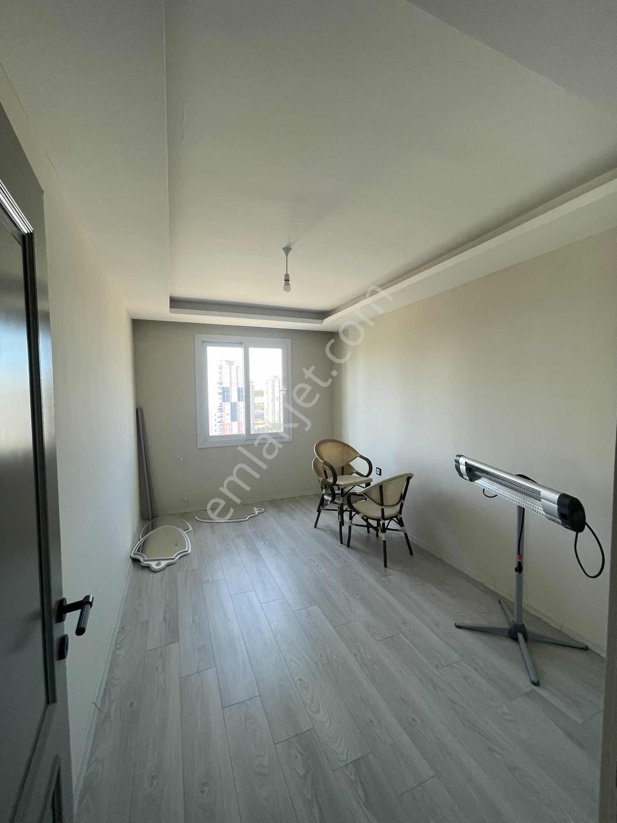 Carkıpare'de Azkatlı Bulvara Yakın Ebeveyn G.odalı 3+1 K.mutfak - Görsel 11