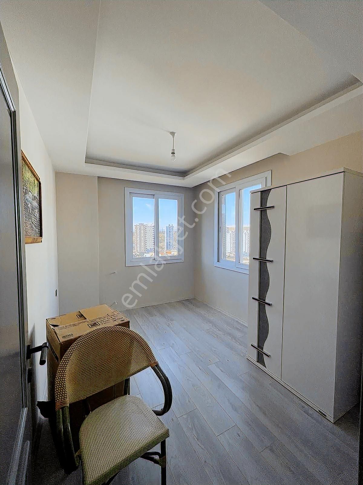 Carkıpare'de Azkatlı Bulvara Yakın Ebeveyn G.odalı 3+1 K.mutfak - Görsel 15