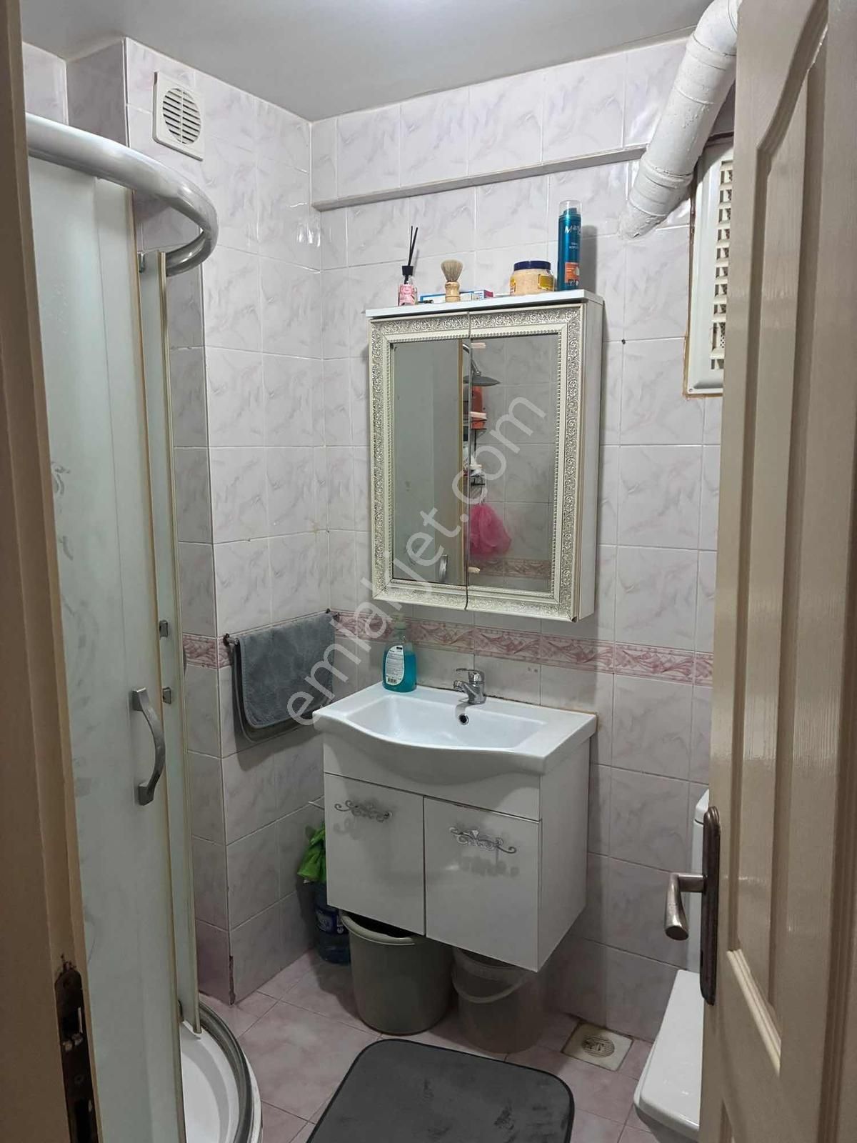 Çapaya Yürüme Mesafesinde Satılık Fırsat Daire - Görsel 6