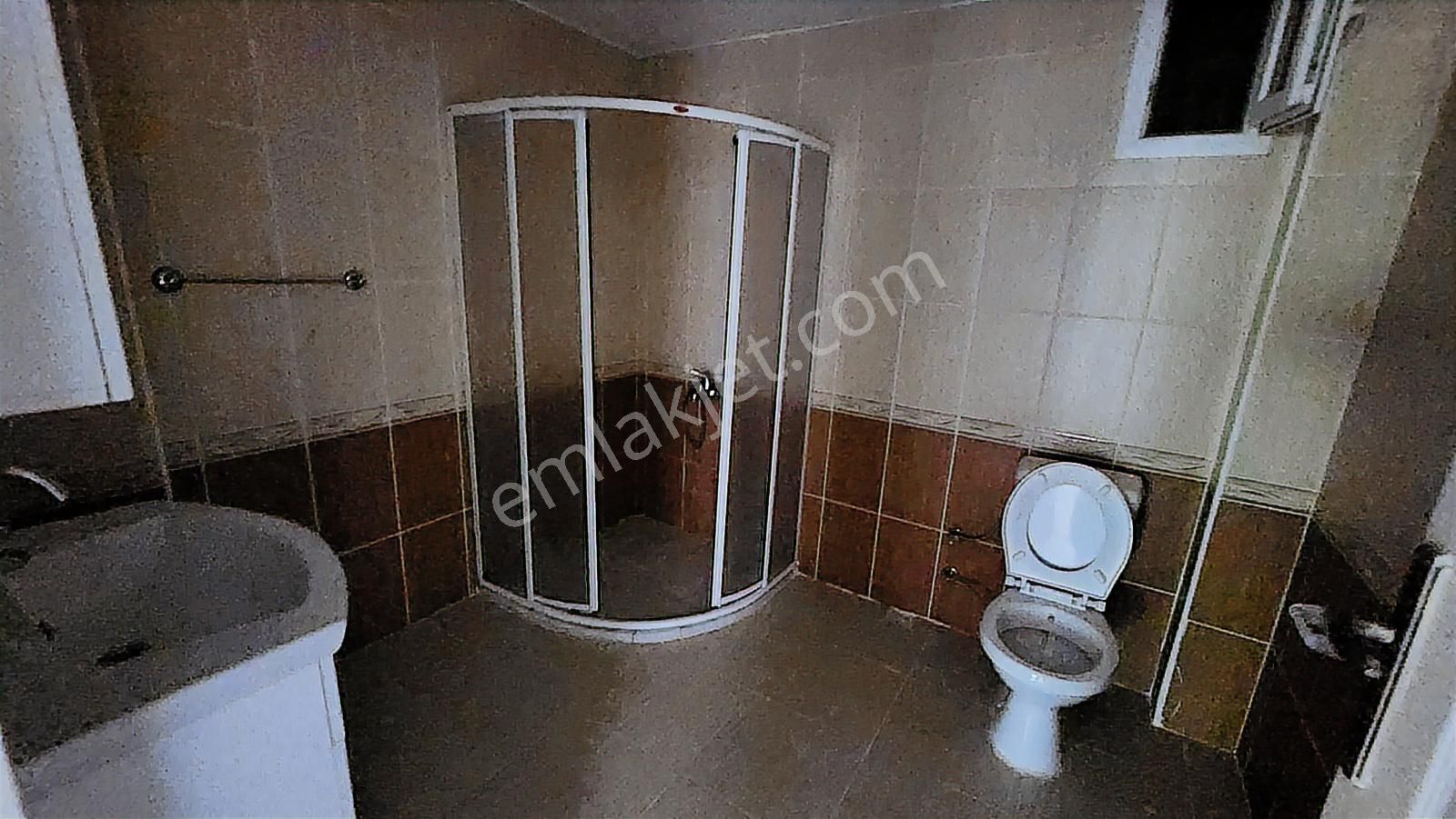 Kariyer'den Hamidiye Mah Köşe Bina 160 M² Ara Kat 3+1 Kiralık - Görsel 12