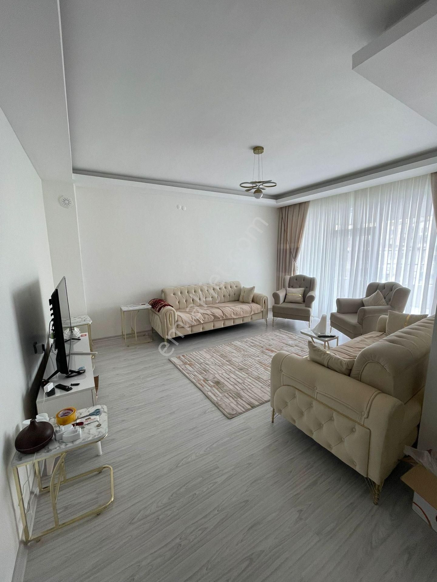 İldem Yeşilyurt Mah. 2,5+1 Bagımsız Mutfak Satılık Daire - Görsel 3