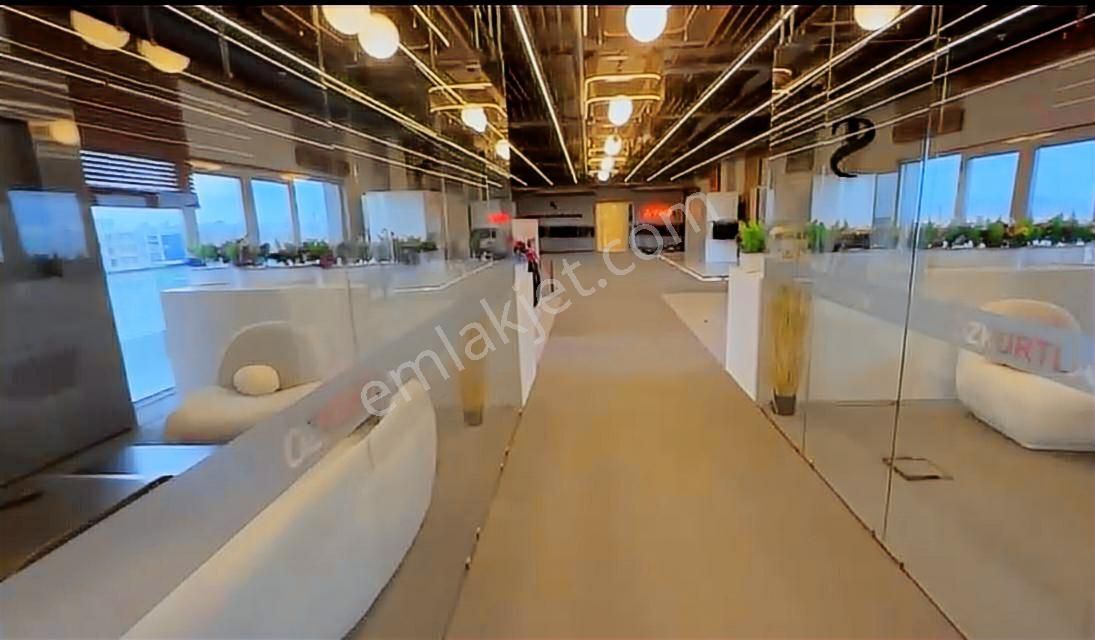 E-5 Yakınında Prejtijli 900 M2 Kiralık İşyeri - Görsel 4