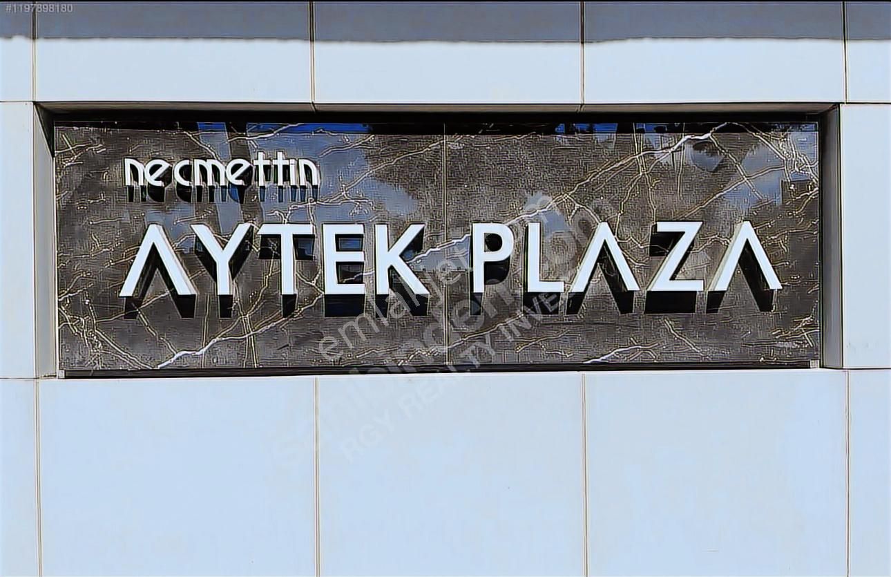 E-5 Yakınında Prejtijli 900 M2 Kiralık İşyeri - Görsel 5