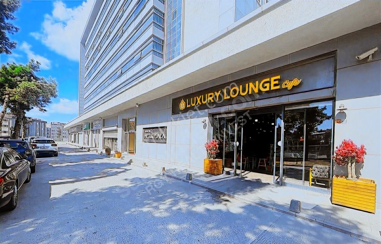 E-5 Yakınında Prejtijli 900 M2 Kiralık İşyeri - Görsel 2