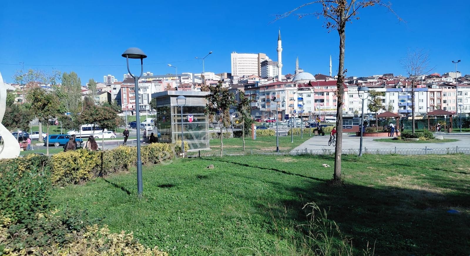 Karadeniz Mahllesinde Arakat 2+1 Satılık Daire - Görsel 14