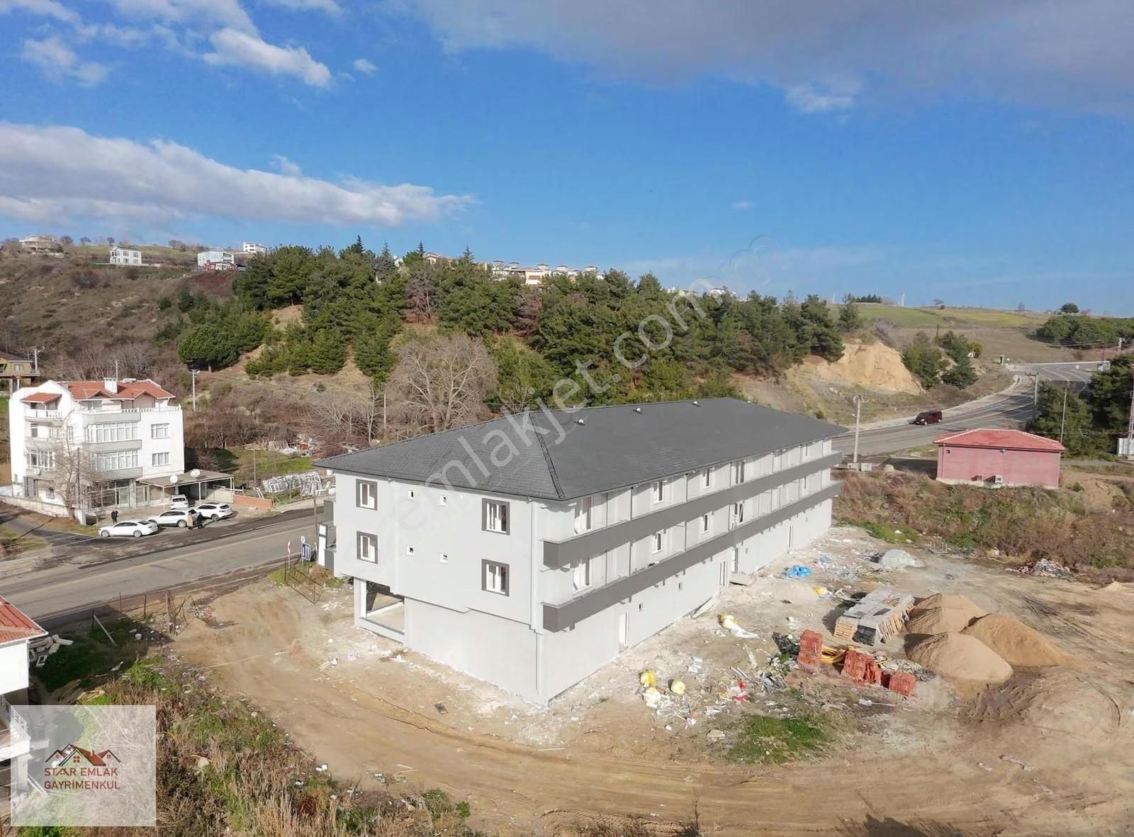 Barboros'da Ana Cadde Üzerinde Satılık Yerden Isıtmalı 1+1 Daire - Görsel 22