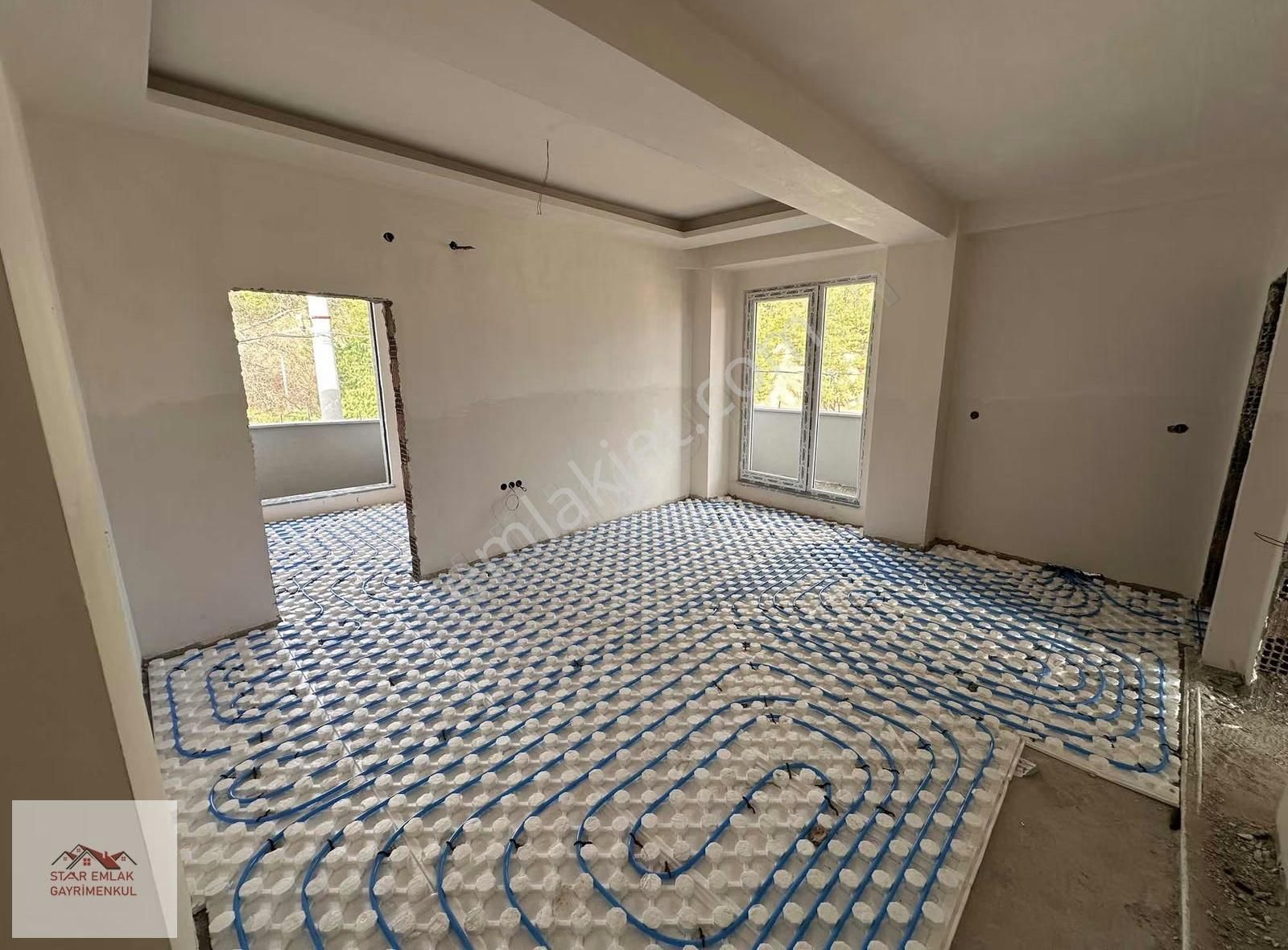 Barboros'da Ana Cadde Üzerinde Satılık Yerden Isıtmalı 1+1 Daire - Görsel 19