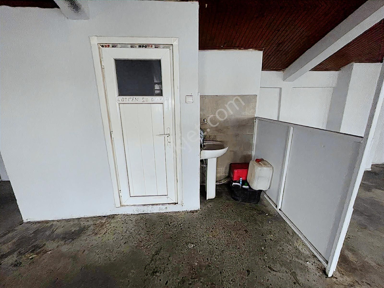 Havuzbaşı Sanayide Kiralık 130 M2 3.kat Dükkan - Görsel 6